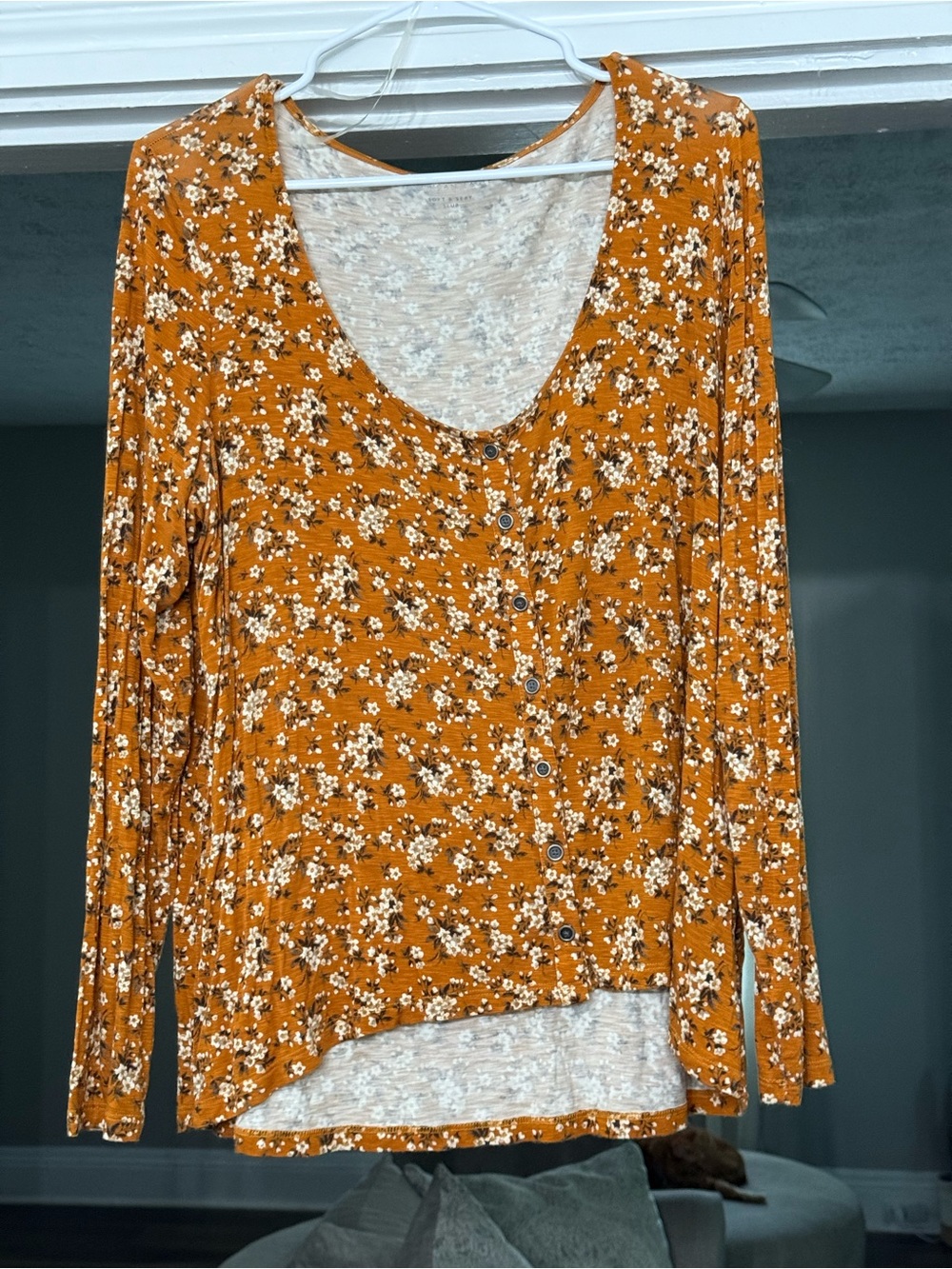 American Eagle Mustard Floral Button-Front Long Sleeve Top